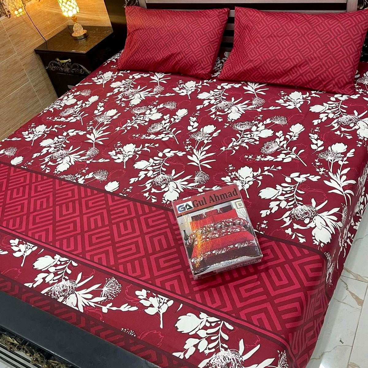 Floral Double Bed Sheets - 100% Cotton, Vibrant Red & White Print